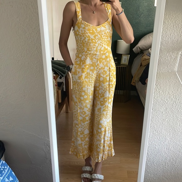 FAITHFULL THE BRAND Floral Spring Jumpsuit - Picture 2 of 4